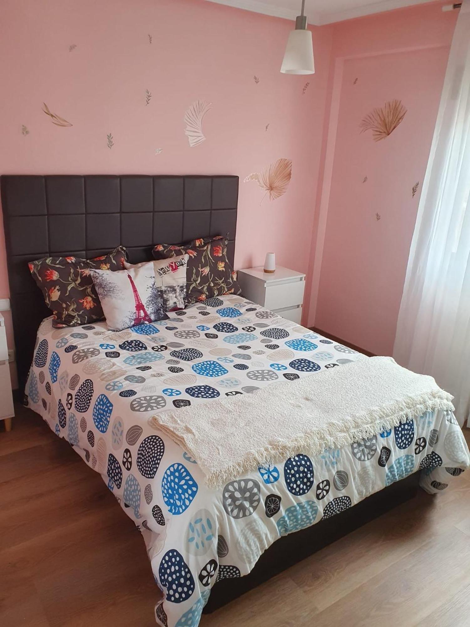 Vistas Monte Naranco Apartamento Con Parking 5Euros Al Dia Oviedo Buitenkant foto