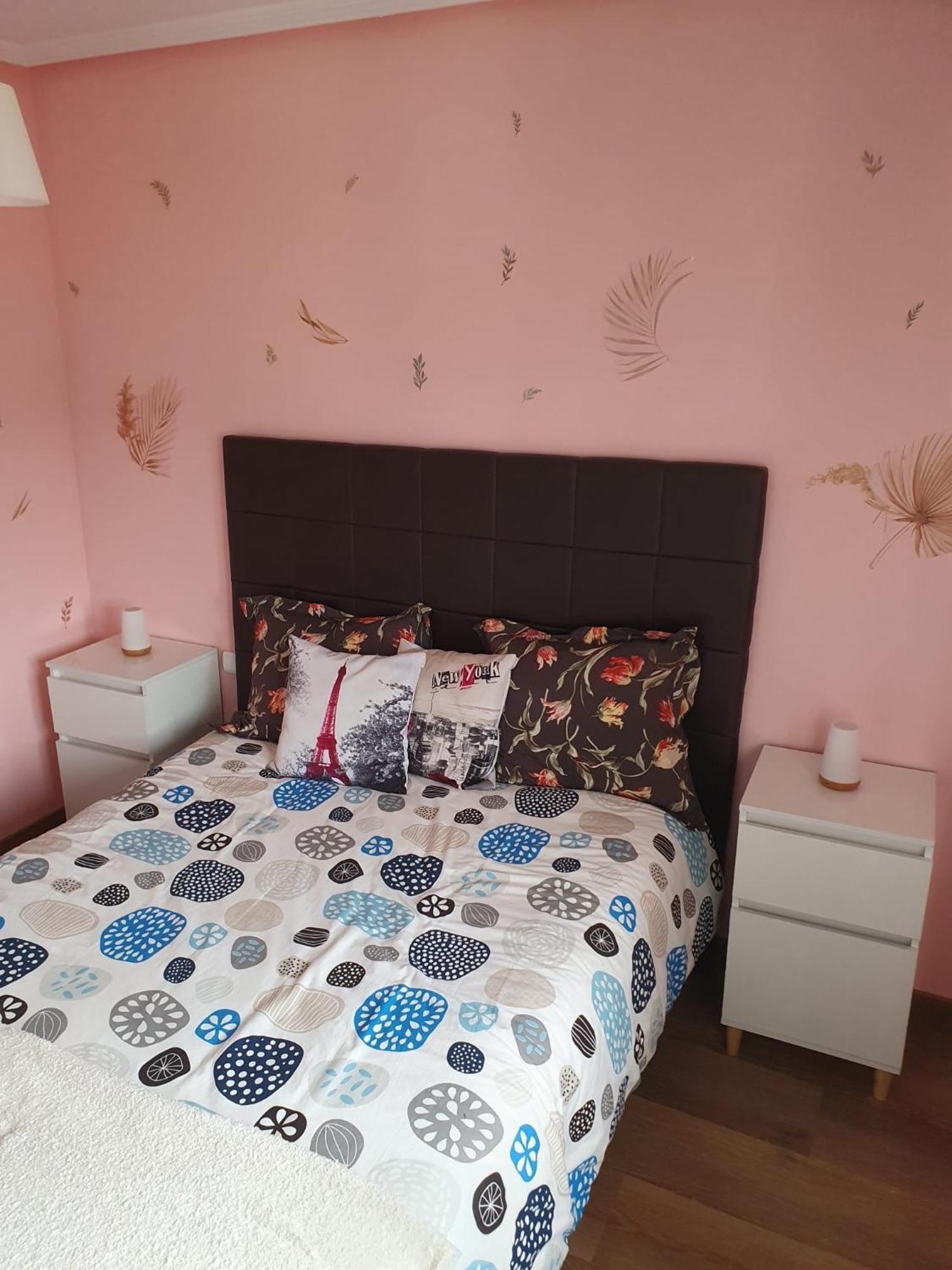 Vistas Monte Naranco Apartamento Con Parking 5Euros Al Dia Oviedo Buitenkant foto